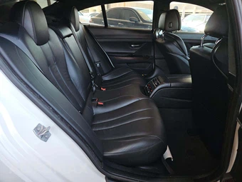 2017 BMW 6 Series Gran Coupe 640i Sedan M SPORT LINE - miniatura 16