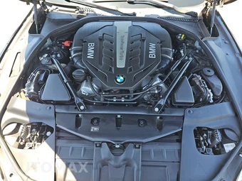 2017 BMW 6 Series Gran Coupe 650i Sedan M SPORT LINE - miniatura 16