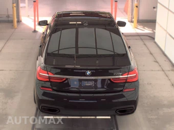 2017 BMW 7 Series Sedan 740i M SPORT LINE - miniatura 5