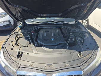 2017 BMW 7 Series Sedan 740i - miniatura 15