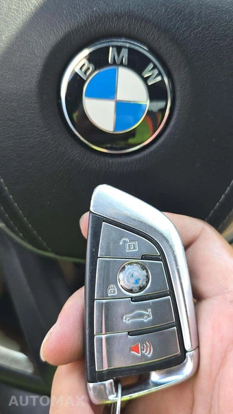 2017 BMW 7 Series Sedan 740i - miniatura 22