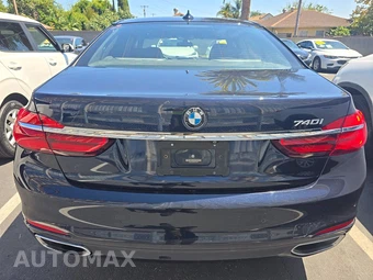 2017 BMW 7 Series Sedan 740i - miniatura 5