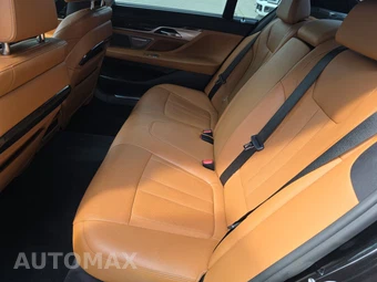 2017 BMW 7 Series Sedan 740i xDrive M SPORT LINE - miniatura 13