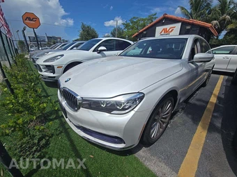 2017 BMW 7 Series Sedan 740i xDrive