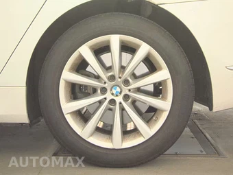 2017 BMW 7 Series Sedan 740i xDrive - miniatura 12