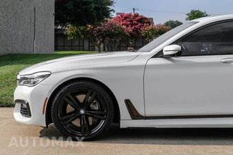 2017 BMW 7 Series Sedan 750i M SPORT LINE - miniatura 13