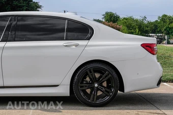 2017 BMW 7 Series Sedan 750i M SPORT LINE - miniatura 14