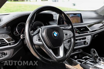2017 BMW 7 Series Sedan 750i M SPORT LINE - miniatura 18