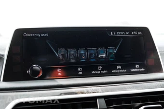 2017 BMW 7 Series Sedan 750i M SPORT LINE - miniatura 37