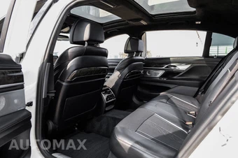 2017 BMW 7 Series Sedan 750i M SPORT LINE - miniatura 49