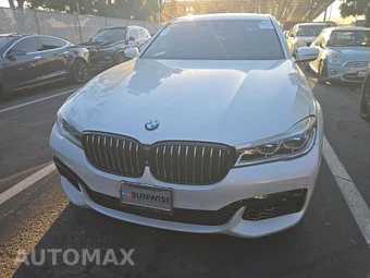 2017 BMW 7 Series Sedan 750i M SPORT LINE - miniatura 2