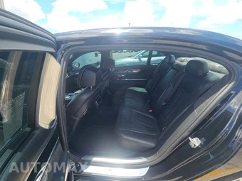 2017 BMW 7 Series Sedan 750i M SPORT LINE - miniatura 13