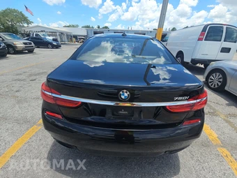 2017 BMW 7 Series Sedan 750i M SPORT LINE - miniatura 5