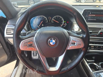 2017 BMW 7 Series Sedan 750i M SPORT LINE - miniatura 10