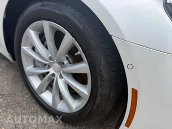2017 BMW 7 Series Sedan 750i - miniatura 20