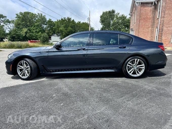 2017 BMW 7 Series Sedan 750i xDrive M SPORT LINE - miniatura 6