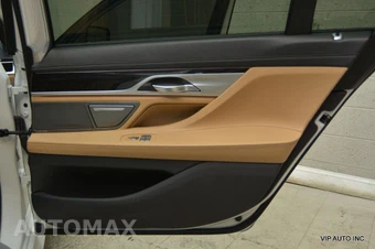2017 BMW 7 Series Sedan 750i xDrive M SPORT LINE - miniatura 10