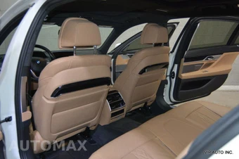 2017 BMW 7 Series Sedan 750i xDrive M SPORT LINE - miniatura 13
