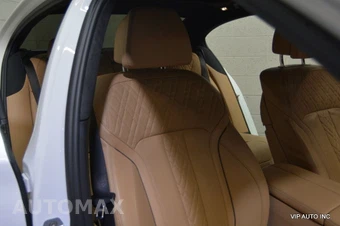 2017 BMW 7 Series Sedan 750i xDrive M SPORT LINE - miniatura 18