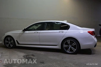 2017 BMW 7 Series Sedan 750i xDrive M SPORT LINE - miniatura 31