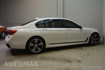 2017 BMW 7 Series Sedan 750i xDrive M SPORT LINE - miniatura 32
