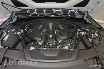 2017 BMW 7 Series Sedan 750i xDrive M SPORT LINE - miniatura 34