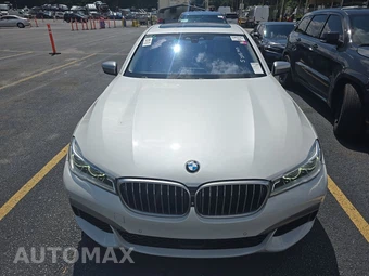 2017 BMW 7 Series Sedan M760i xDrive - miniatura 2