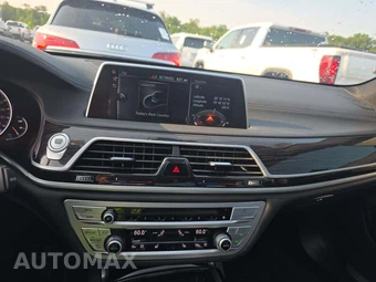 2017 BMW 7 Series Sedan xDrive iPerformance M SPORT LINE - miniatura 10