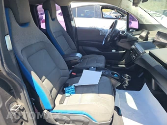2017 BMW i3 w/Range Extender w/Rear Doors – miniatura 8