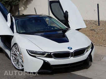 2017 BMW i8 MEGA WORLD - miniatura 2