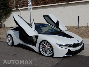 2017 BMW i8 MEGA WORLD - miniatura 3