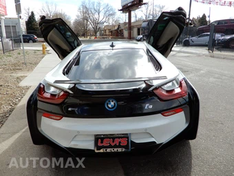2017 BMW i8 MEGA WORLD - miniatura 6