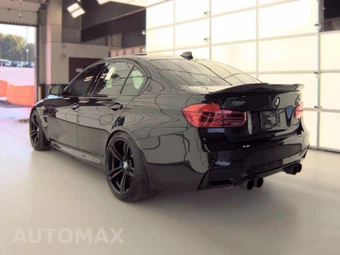 2017 BMW M3 Sedan - miniatura 4