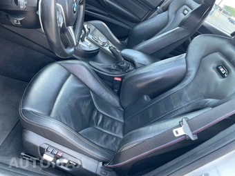 2017 BMW M3 Sedan - miniatura 17
