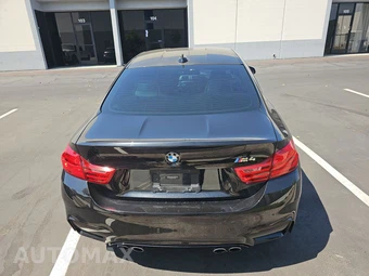 2017 BMW M4 Coupe - miniatura 5