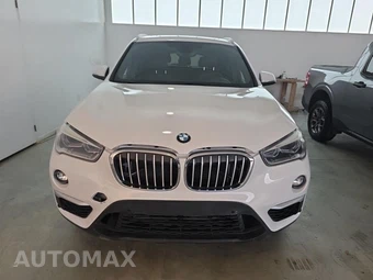 2017 BMW X1 Sports Activity Vehicle sDrive28i LUXURY LINE - miniatura 2
