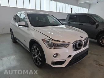 2017 BMW X1 Sports Activity Vehicle sDrive28i LUXURY LINE - miniatura 3