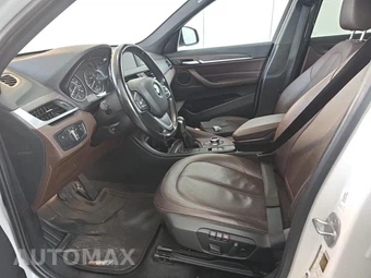 2017 BMW X1 Sports Activity Vehicle sDrive28i LUXURY LINE - miniatura 7