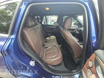2017 BMW X1 Sports Activity Vehicle sDrive28i XLINE - miniatura 13