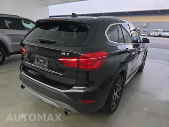 2017 BMW X1 Sports Activity Vehicle xDrive28i LUXURY LINE - miniatura 4
