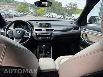 2017 BMW X1 Sports Activity Vehicle xDrive28i LUXURY LINE - miniatura 12