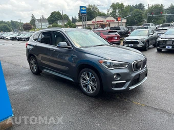 2017 BMW X1 Sports Activity Vehicle xDrive28i LUXURY LINE - miniatura 4