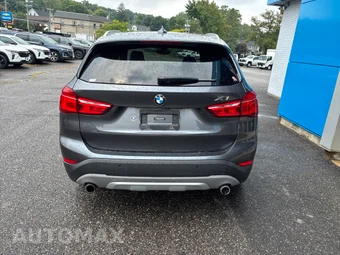 2017 BMW X1 Sports Activity Vehicle xDrive28i LUXURY LINE - miniatura 6