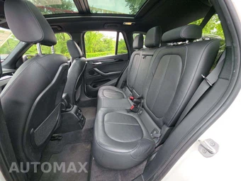 2017 BMW X1 Sports Activity Vehicle xDrive28i - miniatura 13