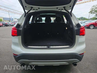 2017 BMW X1 Sports Activity Vehicle xDrive28i - miniatura 14