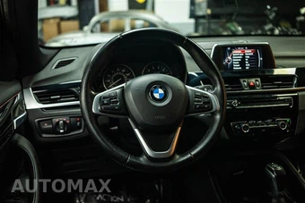 2017 BMW X1 Sports Activity Vehicle xDrive28i - miniatura 16