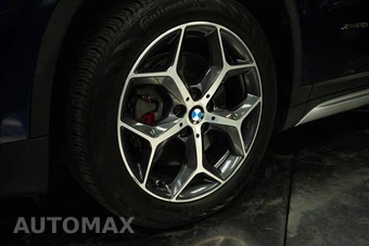 2017 BMW X1 Sports Activity Vehicle xDrive28i - miniatura 3