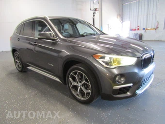 2017 BMW X1 Sports Activity Vehicle xDrive28i XLINE - miniatura 3