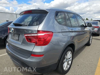 2017 BMW X3 Sports Activity Vehicle sDrive28i – miniatura 4
