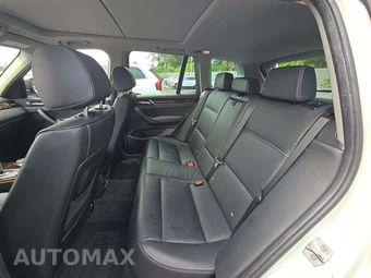 2017 BMW X3 Sports Activity Vehicle sDrive28i – miniatura 13